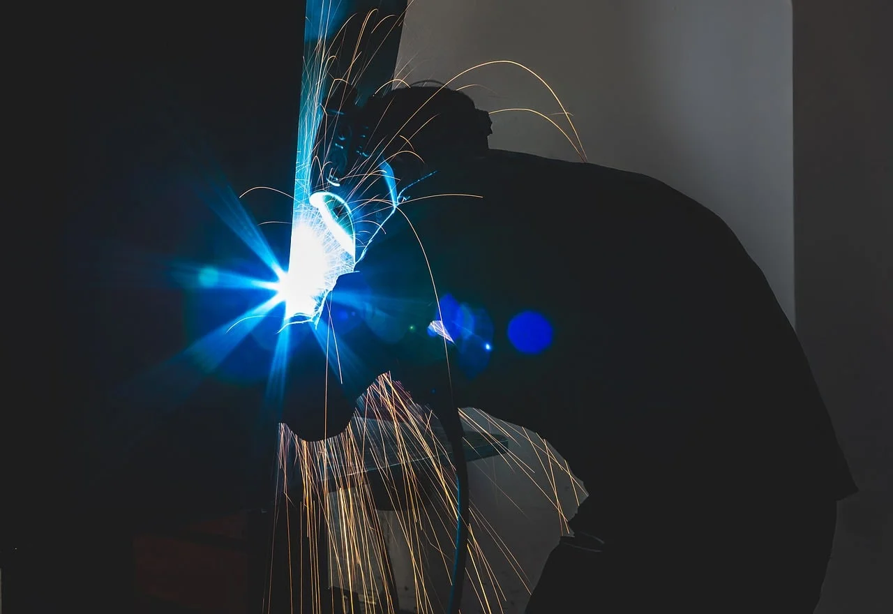 Kontrola jakości procesu spawania: NDT i kwalifikowanie technologii
